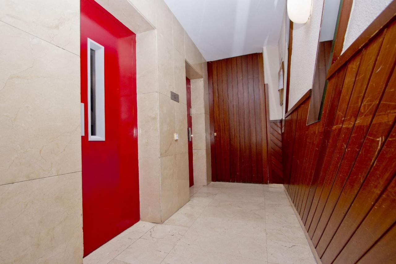 Barcelona City North Hostal Εξωτερικό φωτογραφία
