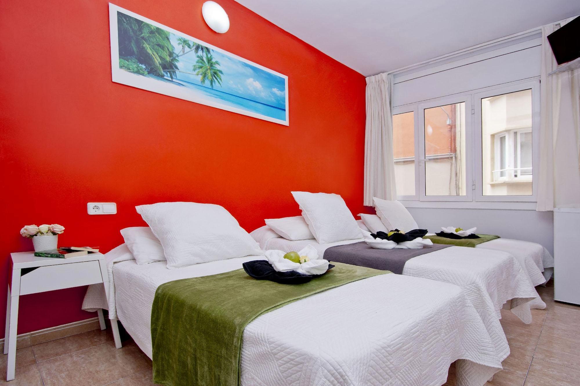 Barcelona City North Hostal Εξωτερικό φωτογραφία