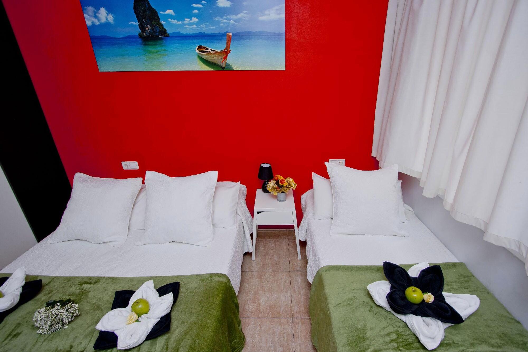 Barcelona City North Hostal Εξωτερικό φωτογραφία