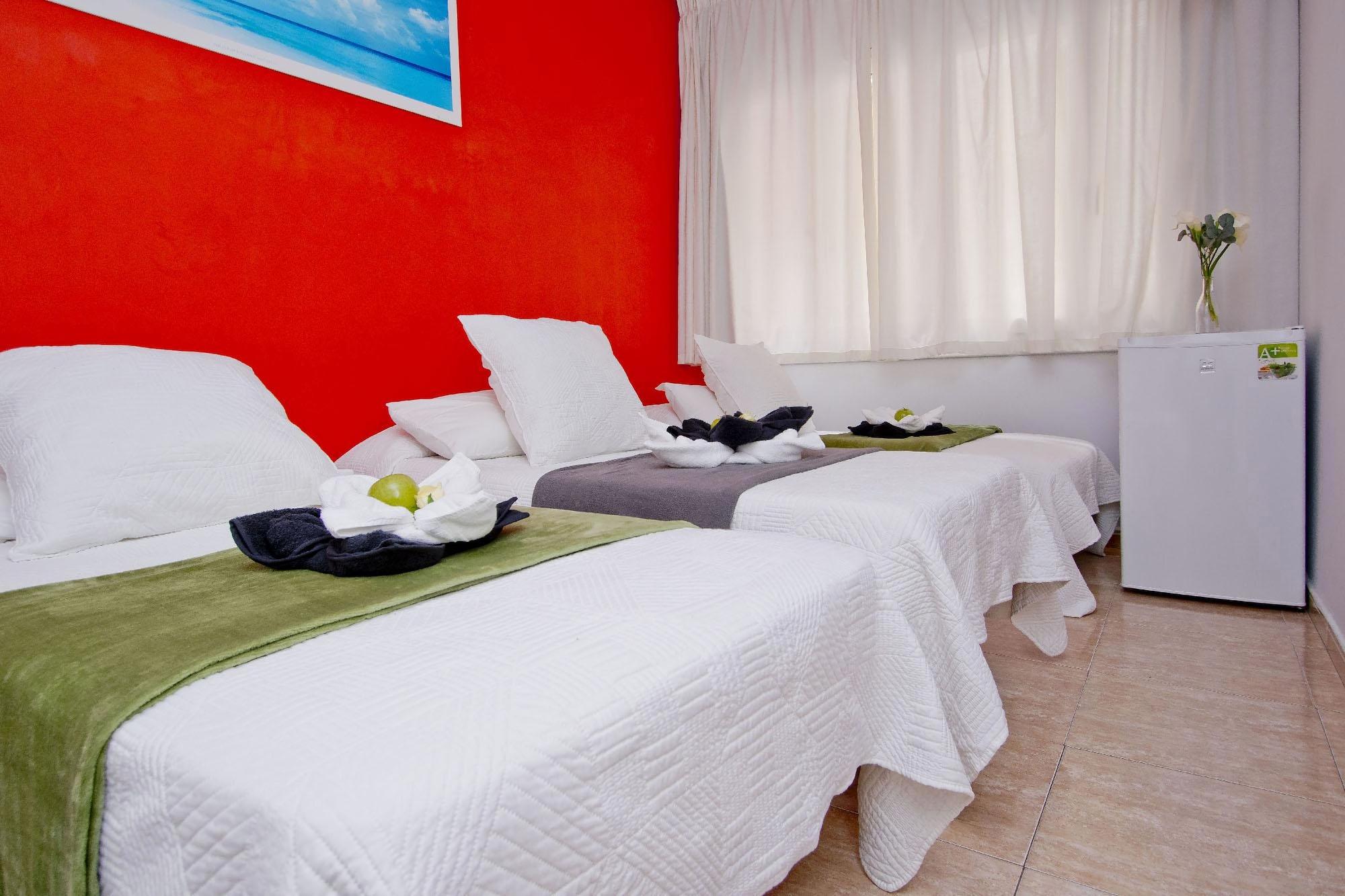 Barcelona City North Hostal Εξωτερικό φωτογραφία