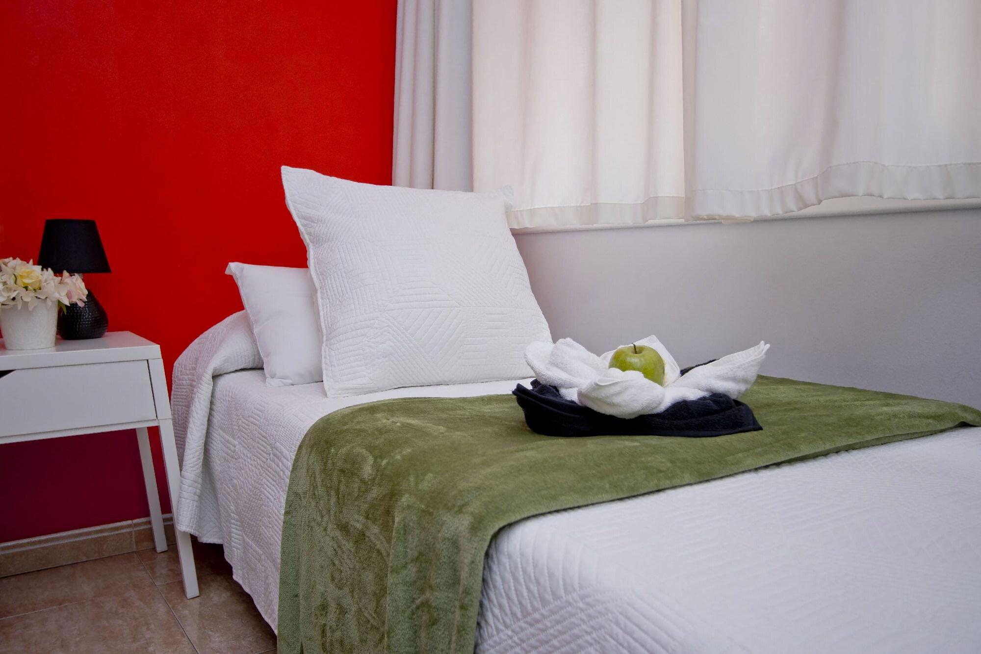 Barcelona City North Hostal Εξωτερικό φωτογραφία